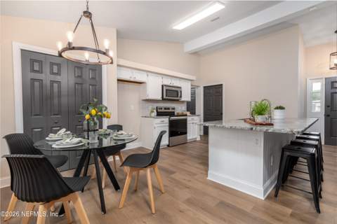 9711 Bayou Bluff Drive, Jacksonville FL - photo 8 of 27