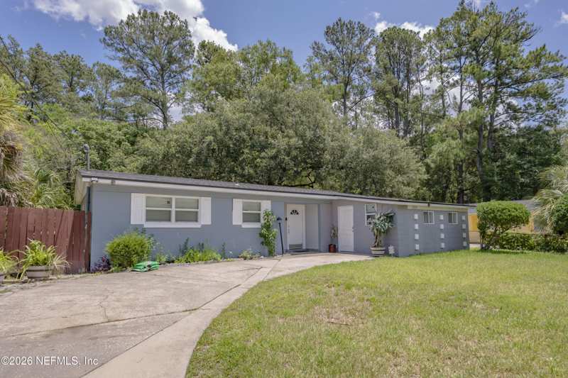 3 bedroom Single Family Residence at 2337 Betsy Drive, Cedar Hills Estates, Jacksonville — photo 1