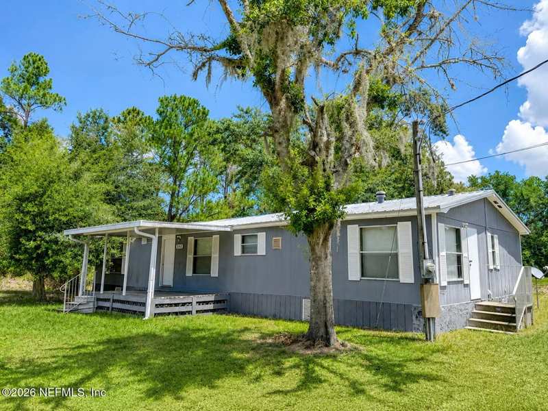 4 bedroom Single Family Residence at 392 Bardin Road, Palatka, Palatka — photo 1
