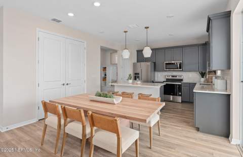 239 Westerly Drive, Yulee FL - photo 10 of 18