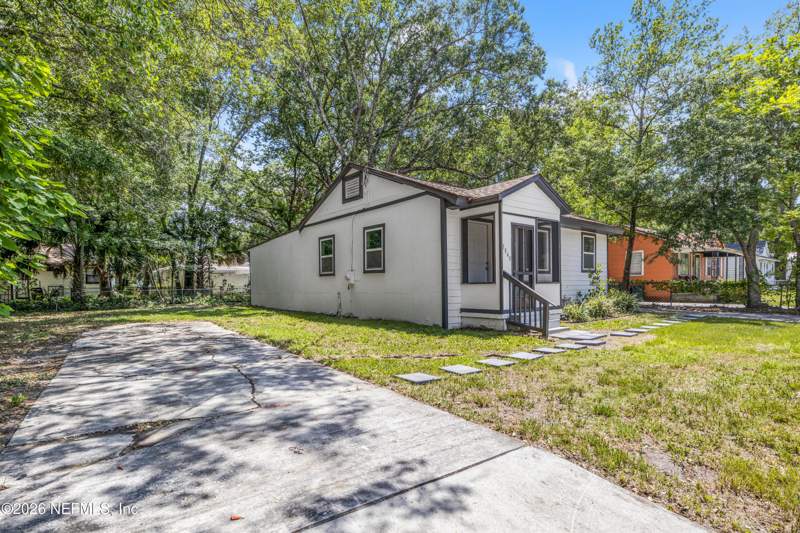5 bedroom Single Family Residence at 3040 W 5th Street, Westwood Park, Jacksonville — photo 2