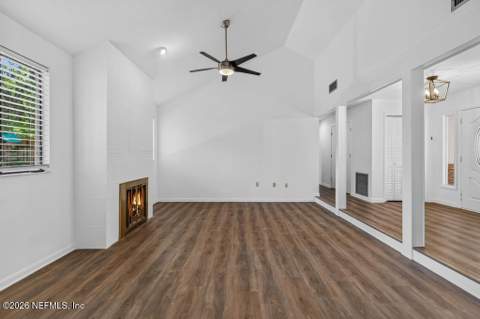 4340 Springmoor Drive, Jacksonville FL - photo 19 of 66