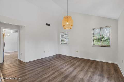 4340 Springmoor Drive, Jacksonville FL - photo 23 of 66