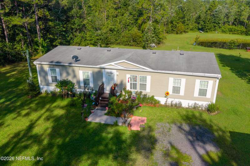 4 bedroom Single Family Residence at 9874 Cedar Creek Farms Road, Cedar Creek Farms, Glen St. Mary — photo 5