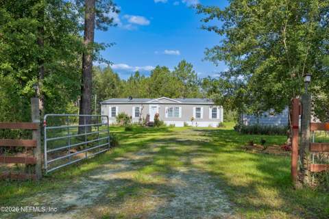 9874 Cedar Creek Farms Road, Glen St. Mary FL - photo 6 of 49