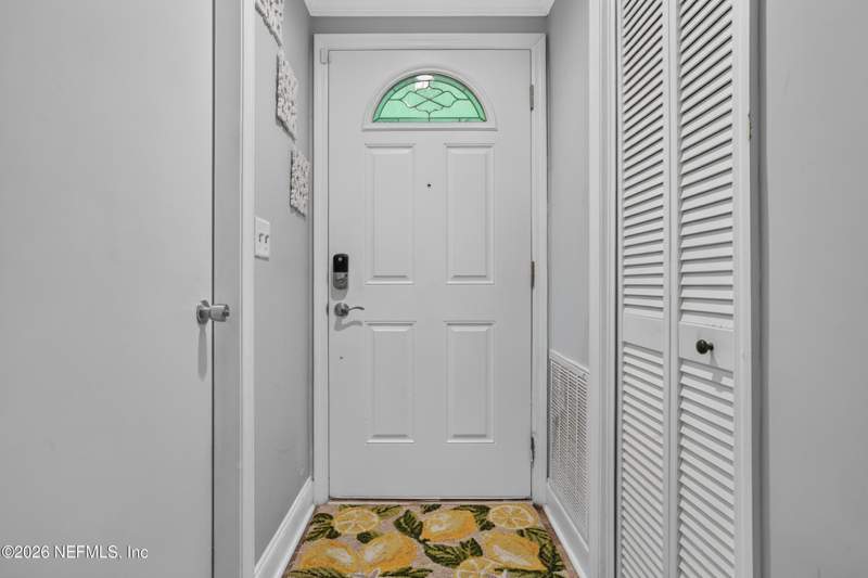 2 bedroom Single Family Residence at 10379 Arrow Lakes Court, Arrow Lakes, Jacksonville — photo 5