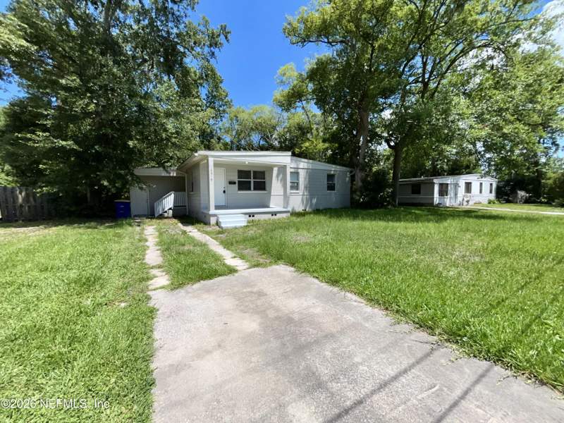 3 bedroom Single Family Residence at 10519 Arendal Road, Highlands, Jacksonville — photo 4
