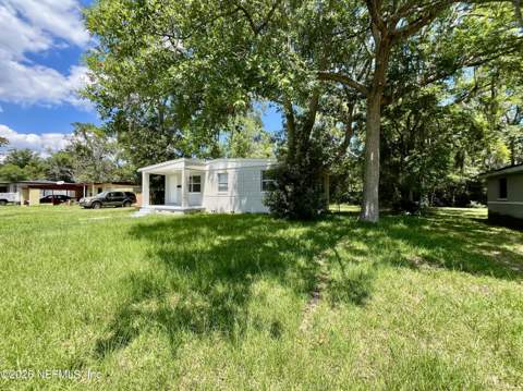 10519 Arendal Road, Jacksonville FL - photo 6 of 32