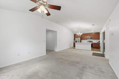 12146 Alexandra Drive, Jacksonville FL - photo 9 of 32