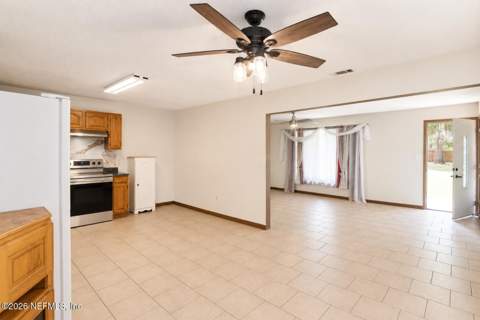 104 Oakdale Drive, Palatka FL - photo 8 of 20