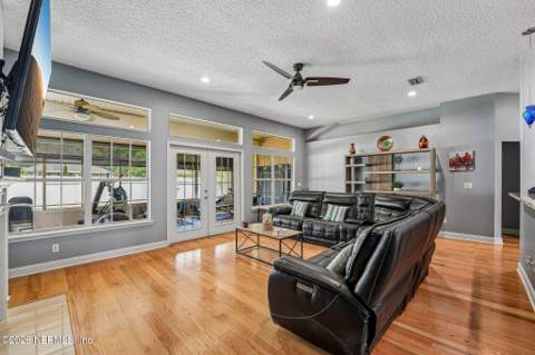 4971 Grand Lakes Drive, Jacksonville FL - photo 23 of 46