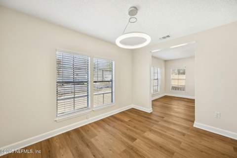 7611 McCowan Drive, Jacksonville FL - photo 15 of 40