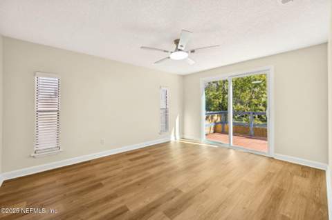 7611 McCowan Drive, Jacksonville FL - photo 23 of 40