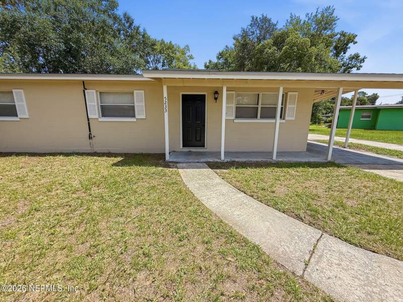 4 bedroom Single Family Residence at 5233 Dallen Lea Drive, Sherwood Forest, Jacksonville — photo 4