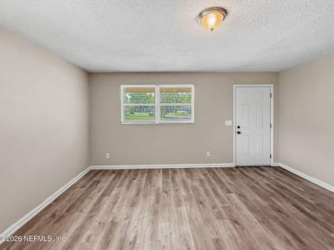 5233 Dallen Lea Drive, Jacksonville FL - photo 16 of 55