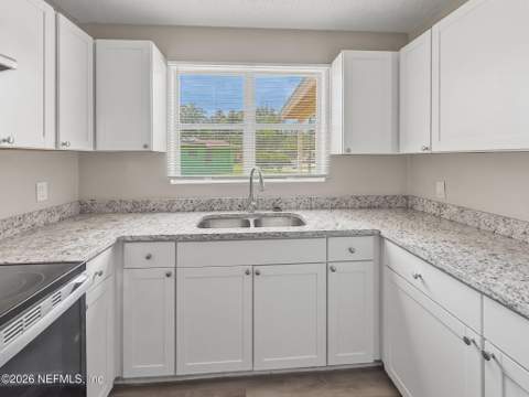 5233 Dallen Lea Drive, Jacksonville FL - photo 21 of 55