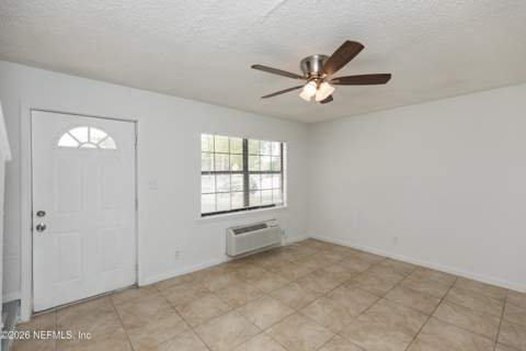 7235 Ken Knight Drive, Jacksonville FL - photo 15 of 26