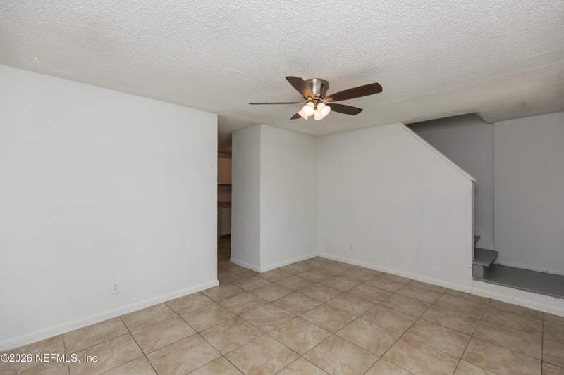 3 bedroom Townhouse at 7235 Ken Knight Drive, Washington Heights, Jacksonville — photo 5
