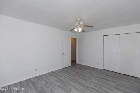 7235 Ken Knight Drive, Jacksonville FL - photo 17 of 26