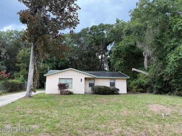 107 WOODLAWN Road