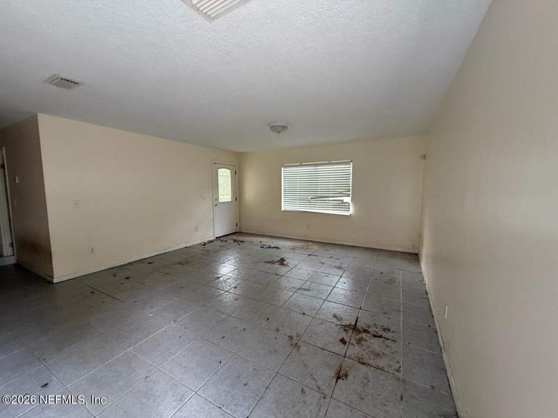 3 bedroom Single Family Residence at 107 Woodlawn Road, St Johns Riverside Ests M, Satsuma — photo 5