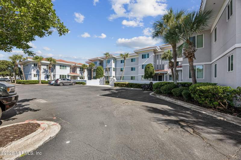 2 bedroom Condominium at 201 N 10th Avenue #102N, Flagler Crossing, Jacksonville Beach — photo 2