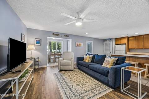 201 N 10th Avenue #102N, Jacksonville Beach FL - photo 10 of 58