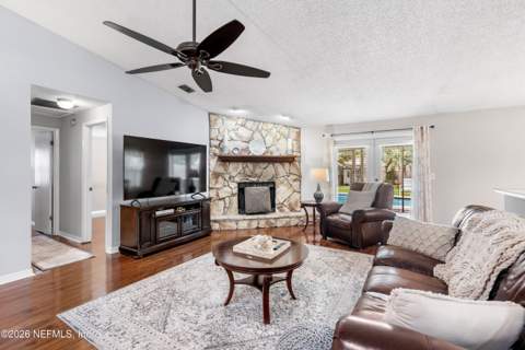 7260 Eagles Perch Drive, Jacksonville FL - photo 23 of 61