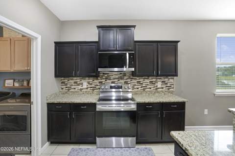3130 Hidden Meadows Court, Green Cove Springs FL - photo 14 of 56
