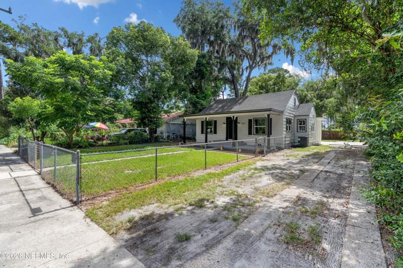 3 bedroom Single Family Residence at 621 S 18th Street, Hillcrest, Palatka — photo 3