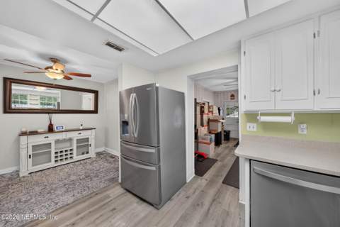 2735 Parental Home Road, Jacksonville FL - photo 8 of 35