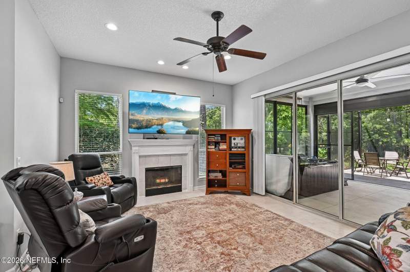 4 bedroom Single Family Residence at 3429 Castle Pine Ct. Court, Magnolia Point Golf, Green Cove Springs — photo 5