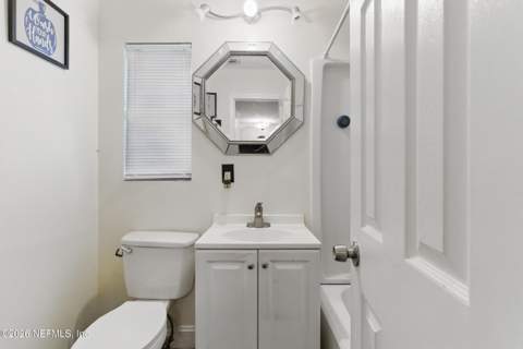 4942 Doncaster Avenue, Jacksonville FL - photo 12 of 21