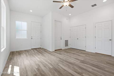 1489 W 23rd Street, Jacksonville FL - photo 6 of 33
