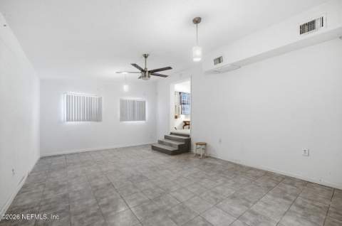 2654 Wilkins Court, Jacksonville FL - photo 7 of 38