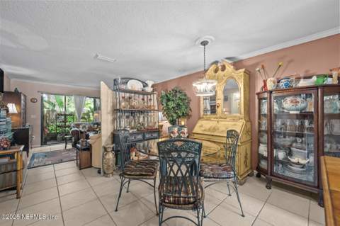 5811 Atlantic Boulevard #25, Jacksonville FL - photo 13 of 37