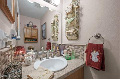 5811 Atlantic Boulevard #25, Jacksonville FL - photo 17 of 37