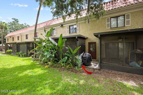5811 Atlantic Boulevard #25, Jacksonville FL - photo 24 of 37