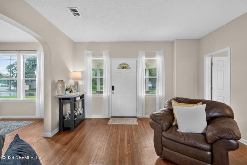 3 bedroom Single Family Residence at 310 Bayard Street, Green Cove Heights, Green Cove Springs — photo 5