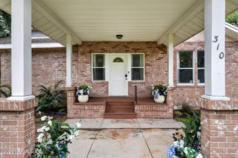 310 Bayard Street, Green Cove Springs FL - photo 6 of 40