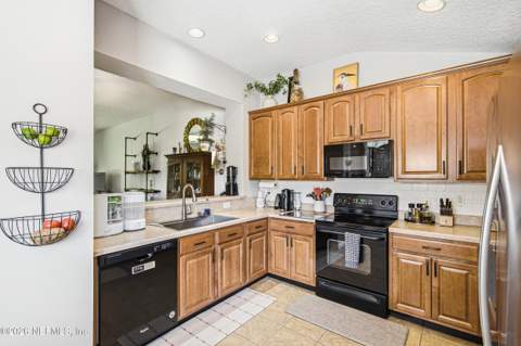 1861 Copper Stone Drive #D, Fleming Island FL - photo 13 of 89
