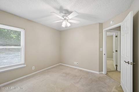 12306 Forest Gate Drive, Jacksonville FL - photo 20 of 40