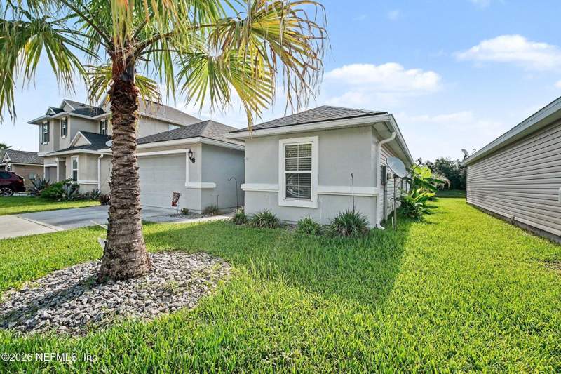 3 bedroom Single Family Residence at 16013 Hutton Lane, Hillcrest Bluff, Jacksonville — photo 2