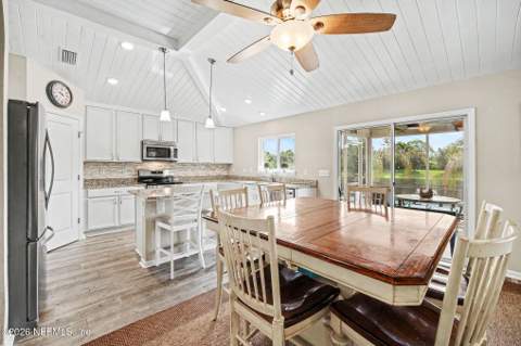 16013 Hutton Lane, Jacksonville FL - photo 9 of 34