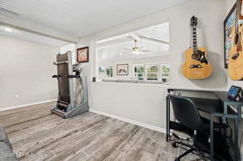 16013 Hutton Lane, Jacksonville FL - photo 11 of 34