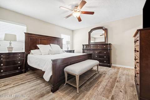 16013 Hutton Lane, Jacksonville FL - photo 19 of 34