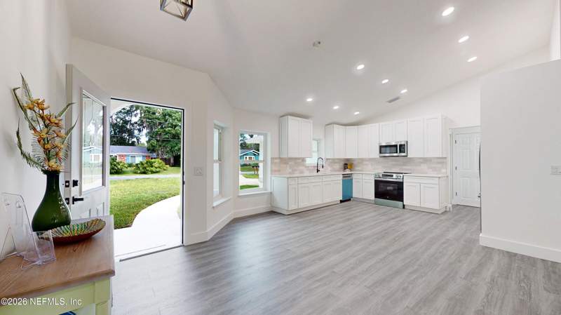 3 bedroom Single Family Residence at 119 Drake Road, St Augustine South, St. Augustine — photo 2