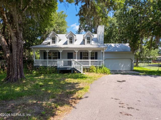 321 PARADISE Circle