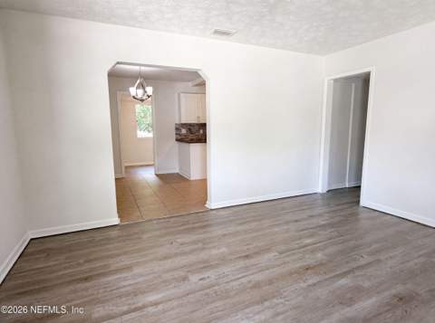 5928 Lake Ridge Avenue, Jacksonville FL - photo 6 of 20