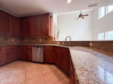 8331 Golden Bamboo Drive, Jacksonville FL - photo 12 of 30